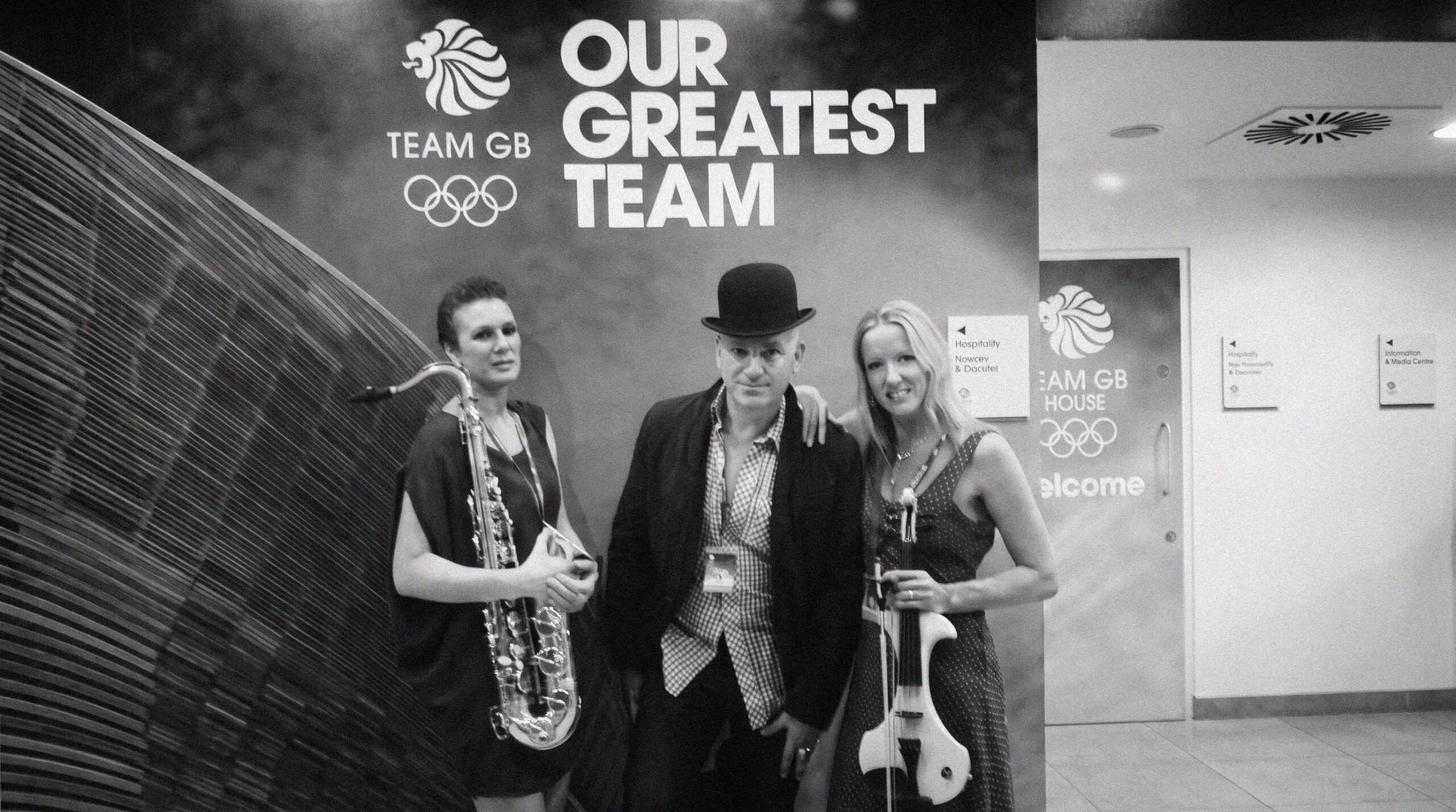 OLYMPICS GREATEST TEAM NOISE